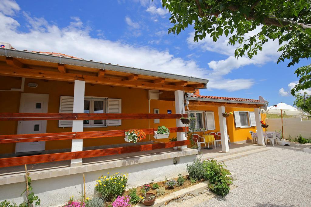 Apartment Marta Ražanac المظهر الخارجي الصورة